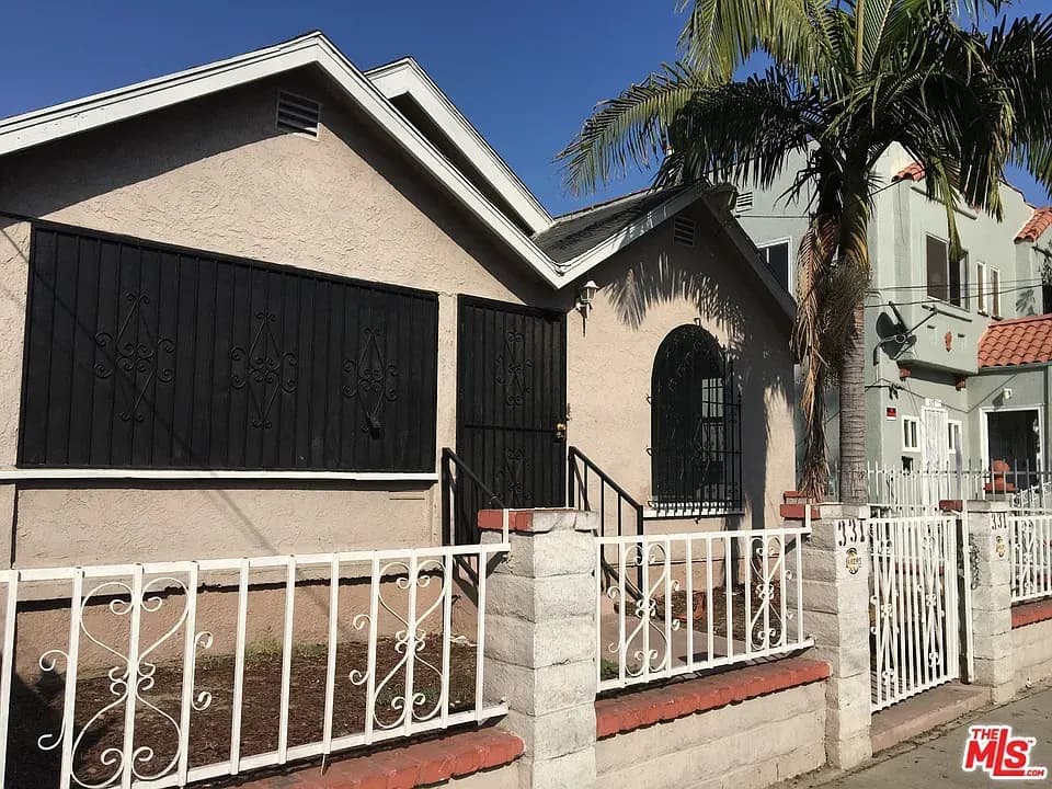 331 W 58th St