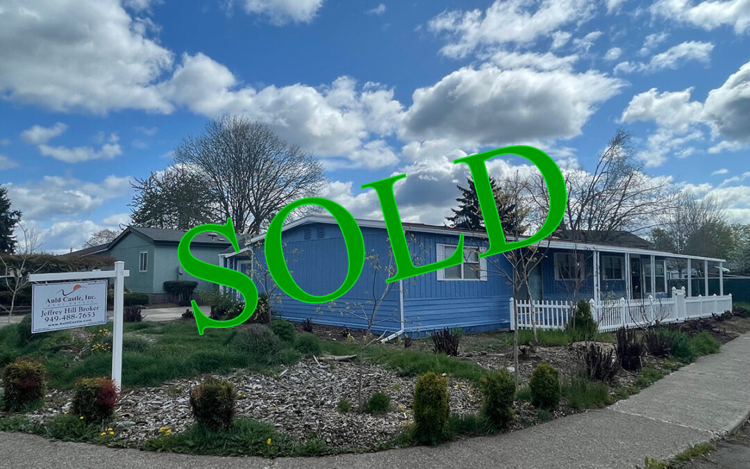 2216 Greentree Dr NE, Salem, OR 97305